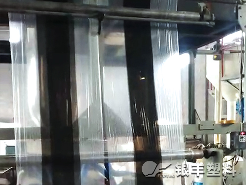 黑白相間地膜產(chǎn)品圖片